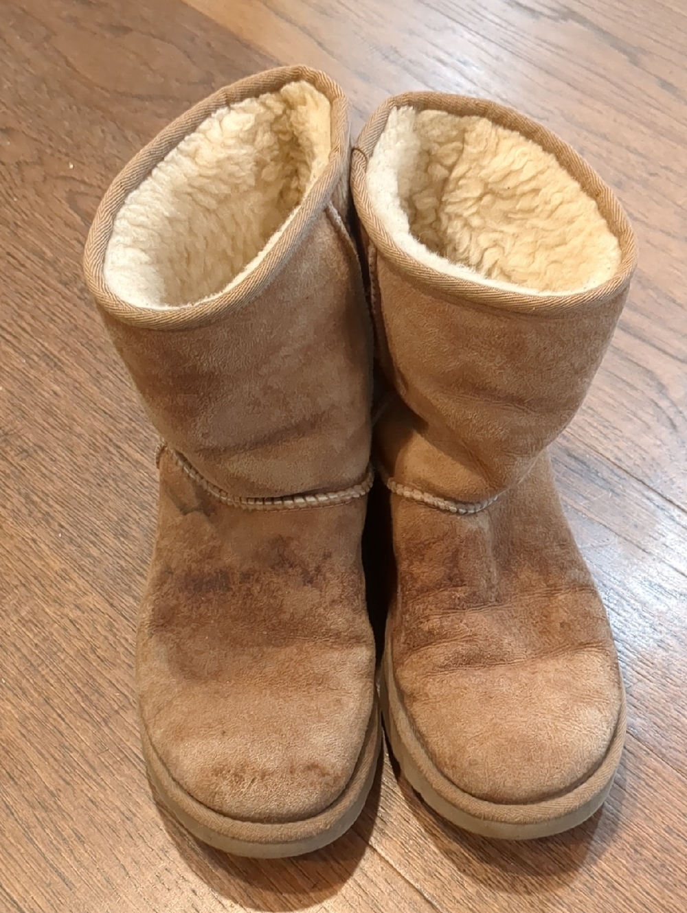 Ugg Classic Shearling-Lined Suede Winter Boots - Tan